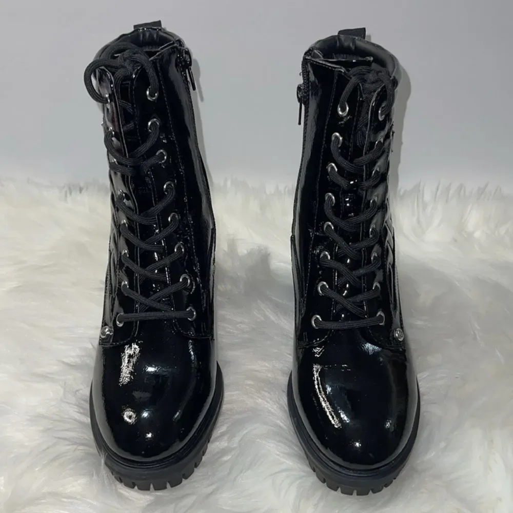 Guess women’s Lace Up Combat Patent Platforms Boots Quilted Chunky Block Heeled